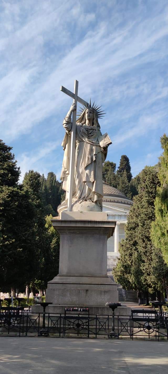 Montalbán in visita al Cimitero di Staglieno.